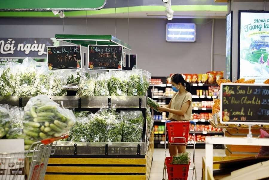 sản xuất và bán lẻ