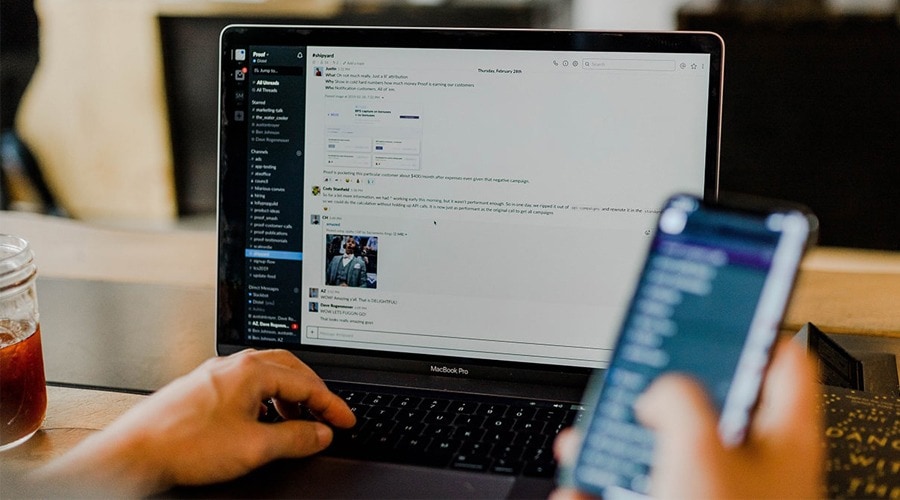 sắp xếp email trong outlook